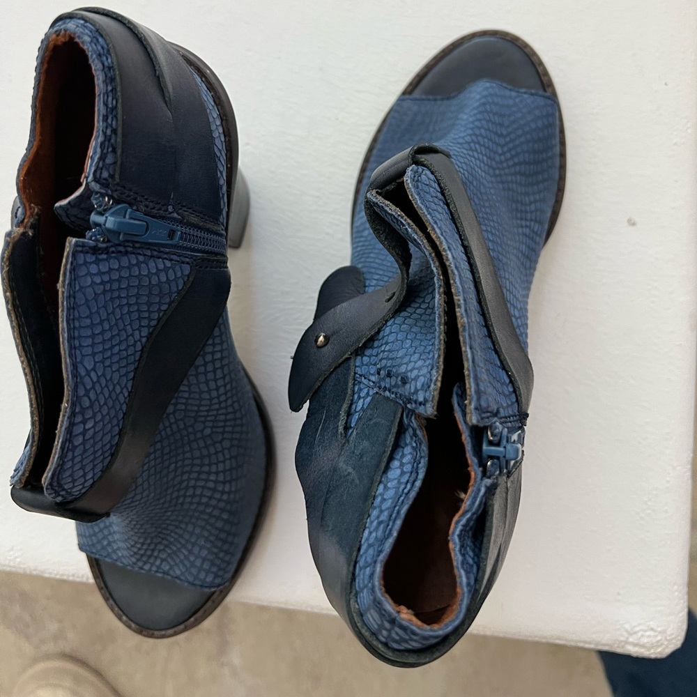 Anthropologie botties